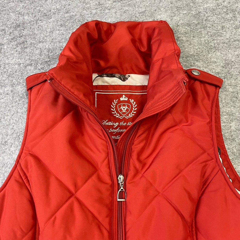 Ariat Womens Red Quilted Equestrian Vest Dog Print Lining Size Small - Picture 10 of 16
